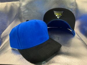 Helmet 5 Panel Suede Curva Azul con Negro